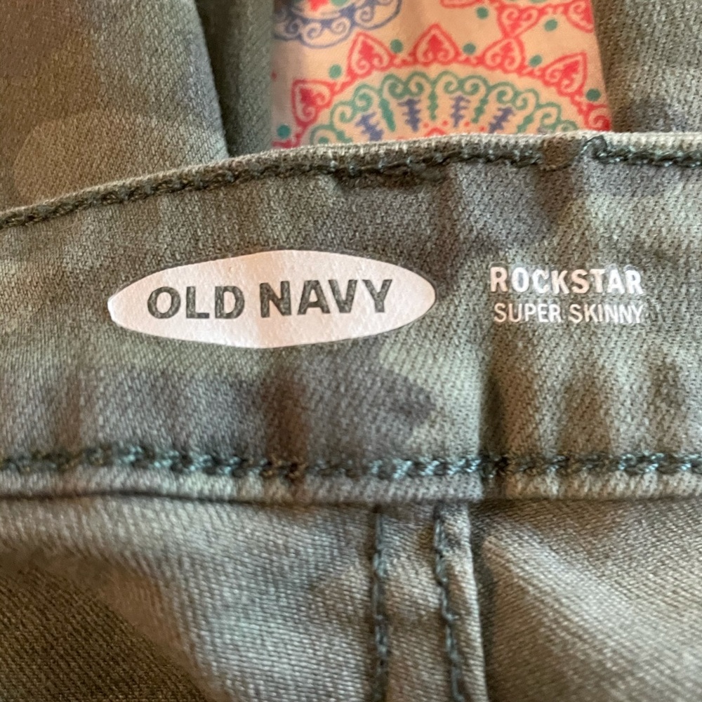 Jeans - Picture 2 of 6